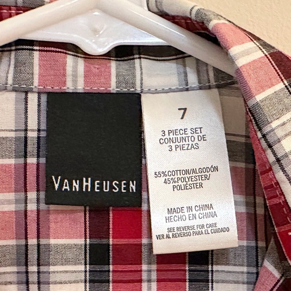 Van Heusen Button Down Shirt Black Red Gray White Plaid Boys Size 7 LIKE NEW! - Picture 2 of 6